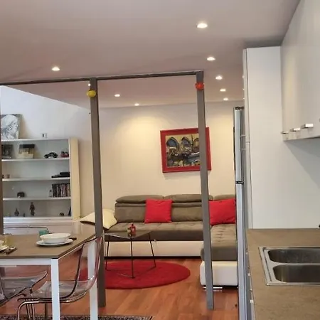 Joivy Studio Near Porta Romana Apartment