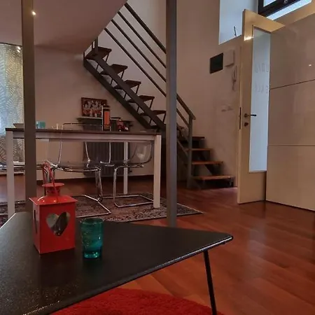 Joivy Studio Near Porta Romana Apartment *